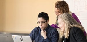 有道翻译2026年「职场英语口语/面试/汇报」专属进阶玩法：如何用子曰2.0把英文面试、电话会议、路演、客户谈判、日常办公口语拉到“native级别自信”状态（2026年1月真实职场人实测）